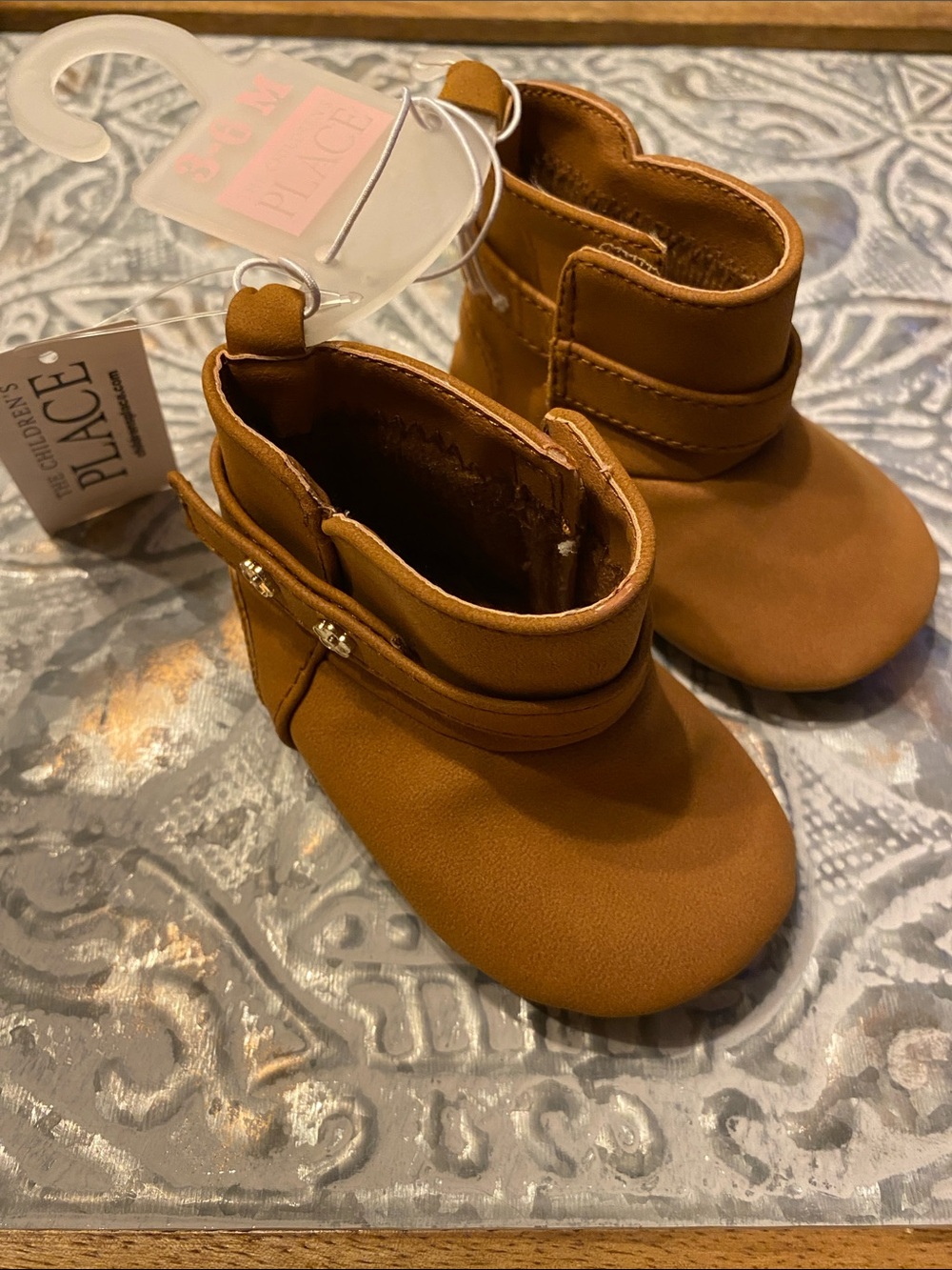 The Children's Place Baby Boots Booties w/ Velcro Closure Tan Sz 3-6 Mths NWT